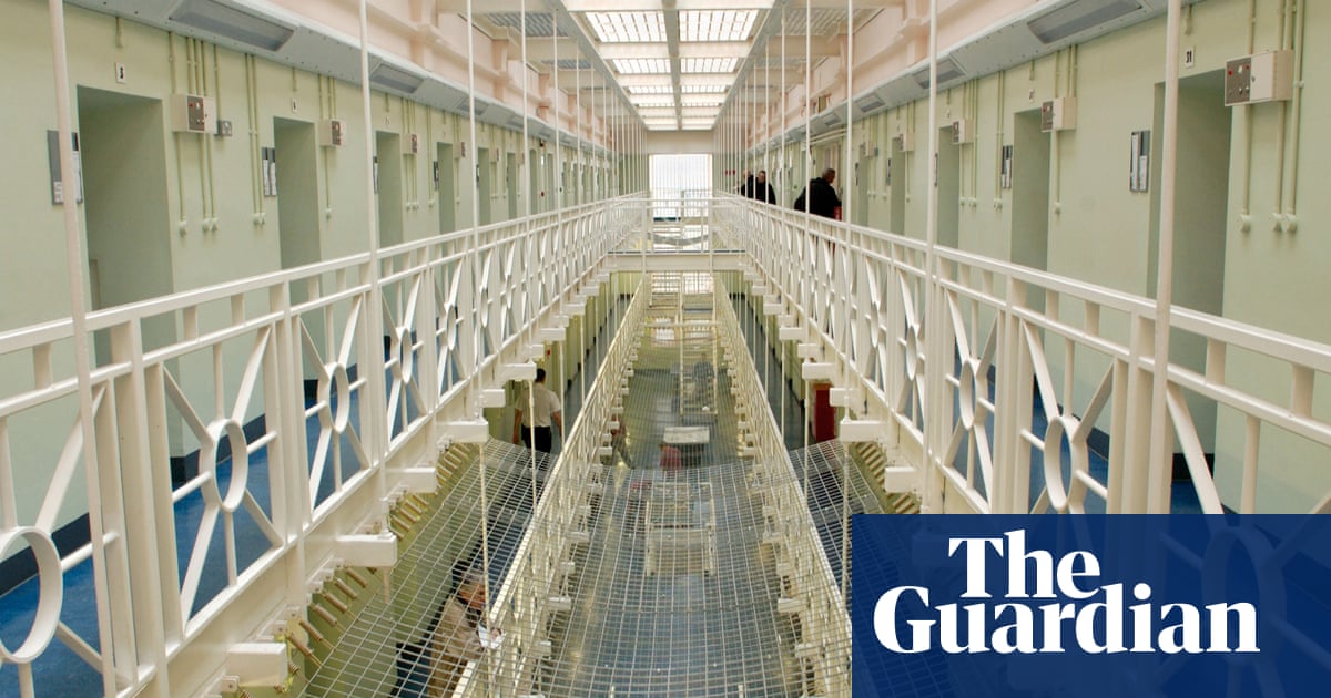 Starmer defends prison recall shake-up that will free some domestic abusers