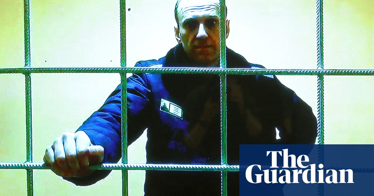 Писайки на X задържаният руски опозиционен лидер каза че е