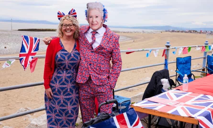Flying the flag for Morecambe: town bids to host Britain’s biggest jubilee lunch | Queen's platinum jubilee 3 Louise Simpson and Dave Hodges
