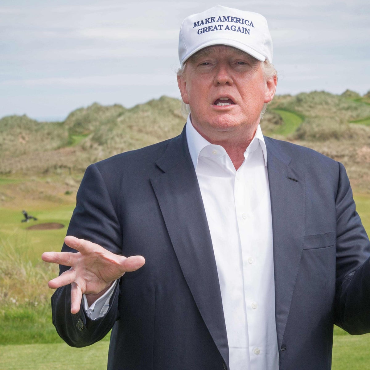 Donald Trump S Aberdeenshire Golf Course Set To Host Scottish Open Golf The Guardian