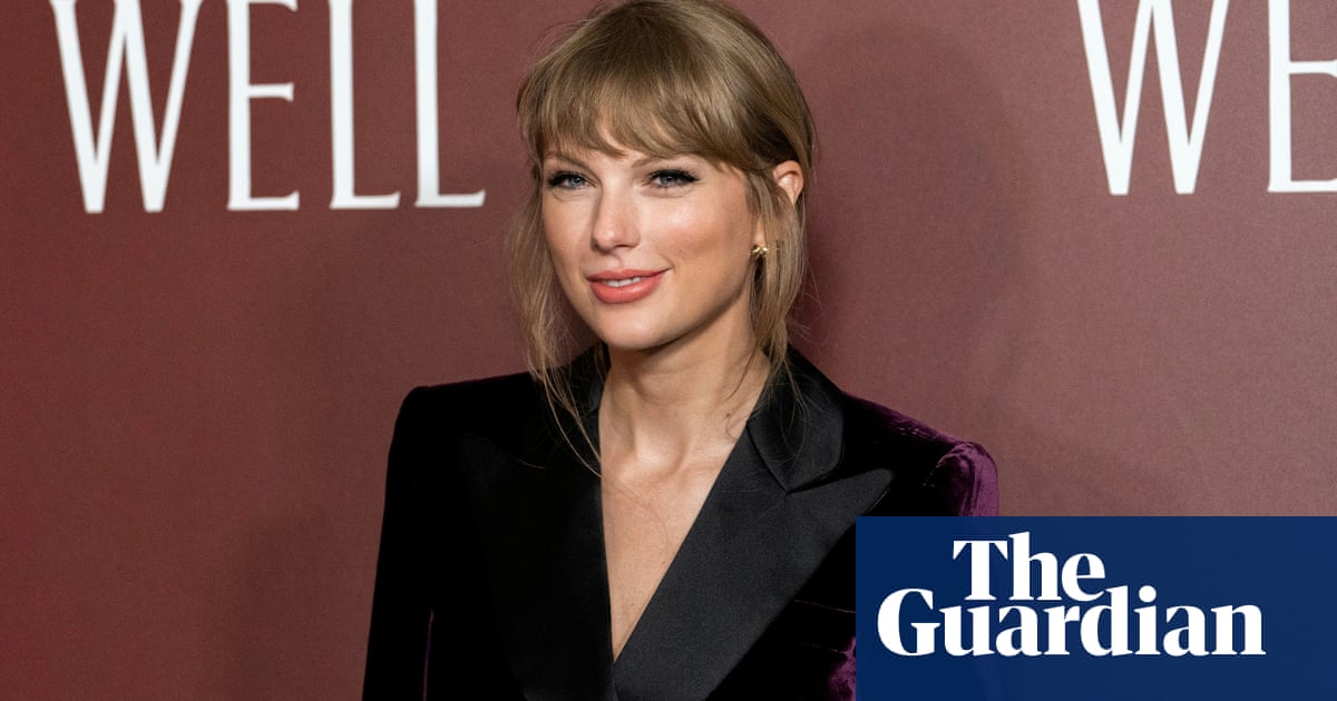 Taylor Swift to face plagiarism trial over Shake It Off lyrics