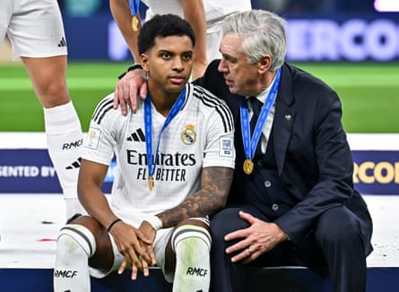 Carlo Ancelotti pinch Rodrygo aft Real Madrid hit Mexico’s CF Pachuca astatine nan 2024 Intercontinental Cup last successful Qatar.