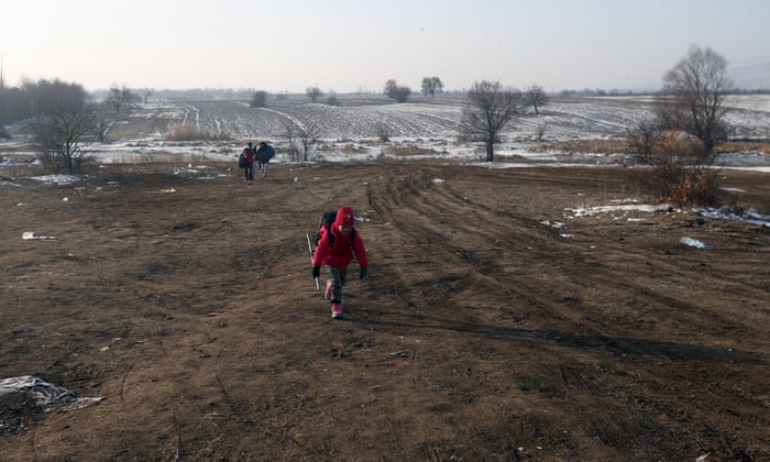 10 000 Refugee Children Are Missing Says Europol Refugees The Guardian