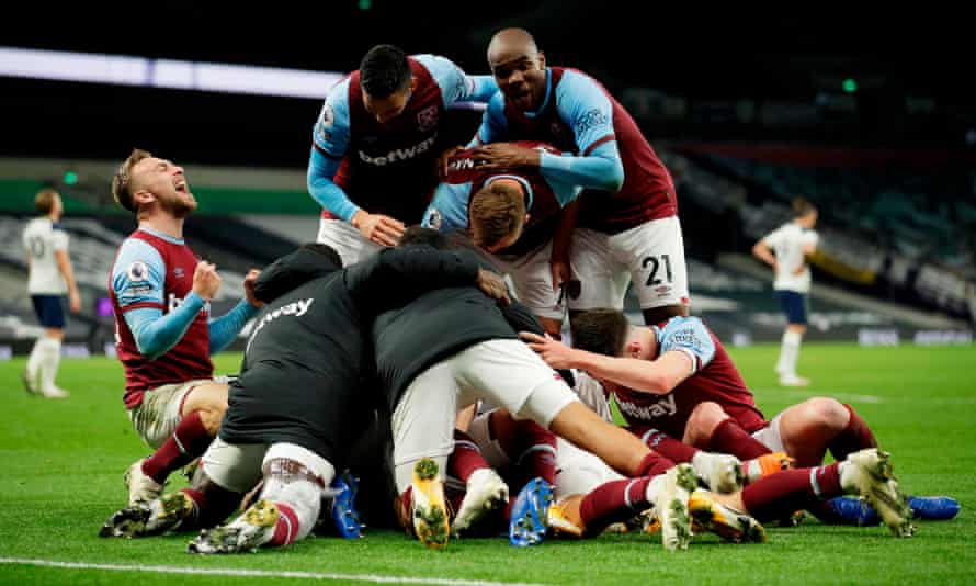 West Ham players celebrate after Manuel Lanzini’s equaliser at Tottenham in October 2020