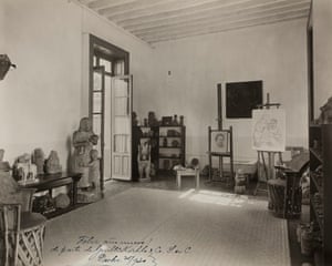 Frida Kahlo And Her Casa Azul Home A Lifetime In Pictures