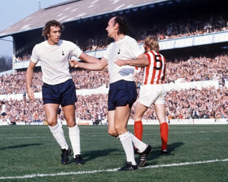 Martin Chivers with with his Spurs teammate Alan Gilzean