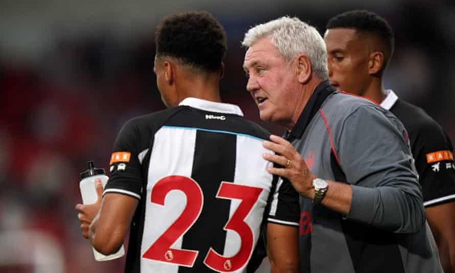 Steve Bruce: Arată-i o divizie în derby și va trece peste asta.