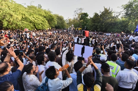 A large crowd