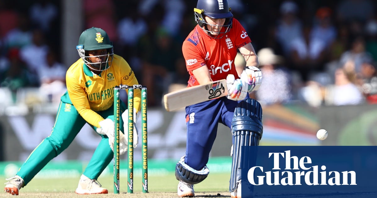 Nat Sciver-Brunt guides England to 'scrappy' T20 win against South Africa