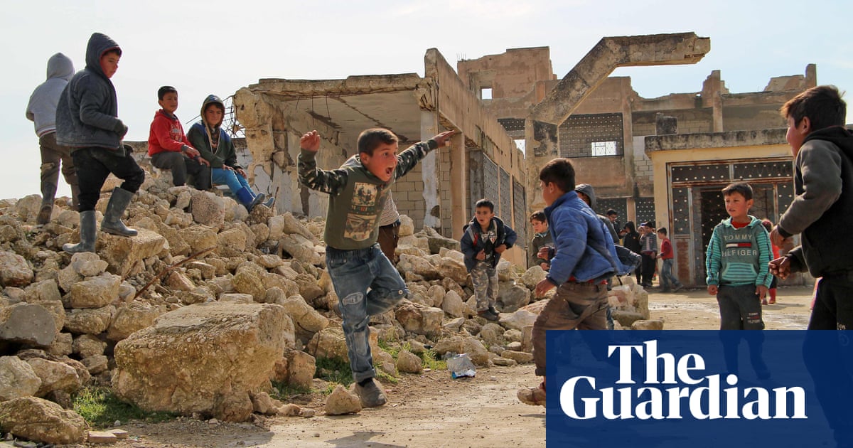 Aid agencies pull out of Idlib in face of new terror threat | World news