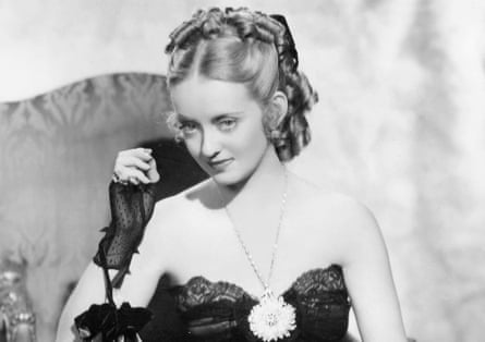 Bette Davis dans le rôle de Julie dans Jézabel