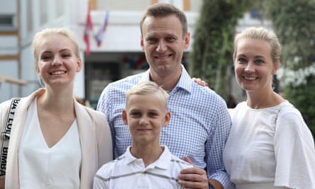 Alexei Navalny, with his wife, Yulia, right, daughter Daria, and son Zakhar in Moscow in 2019.