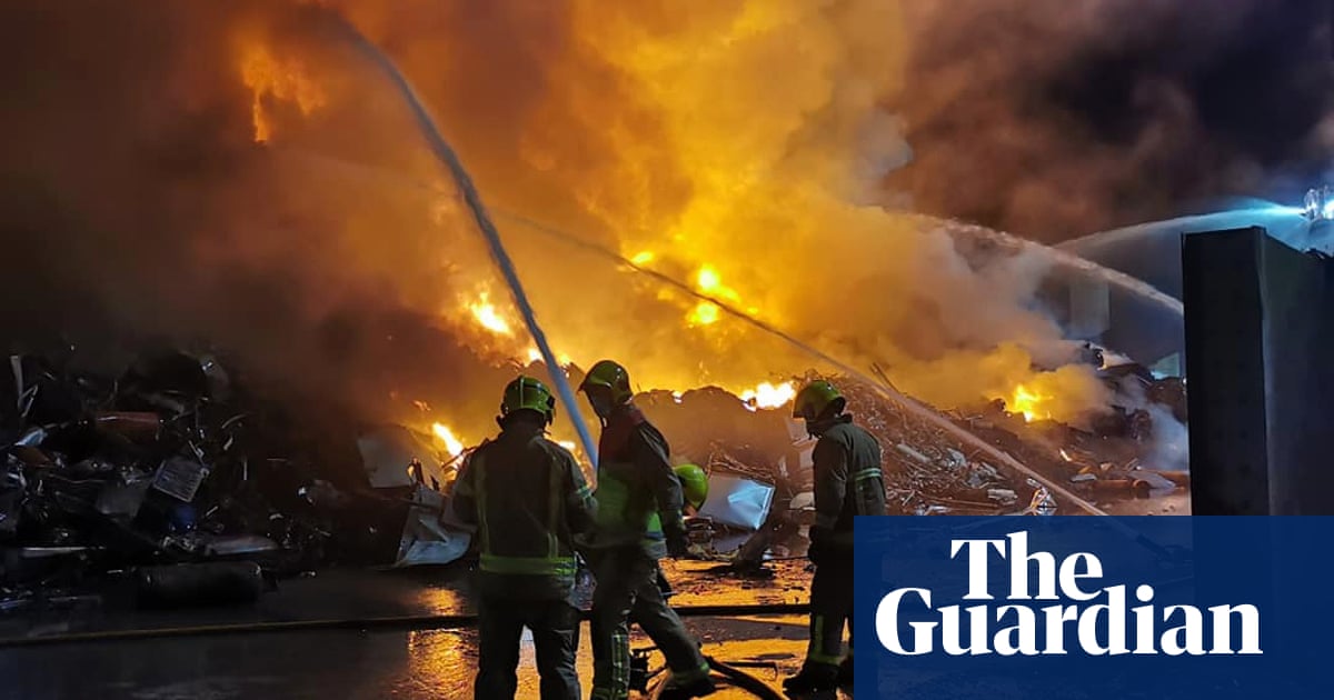 Troops may be called into Northern Ireland if firefighters strike