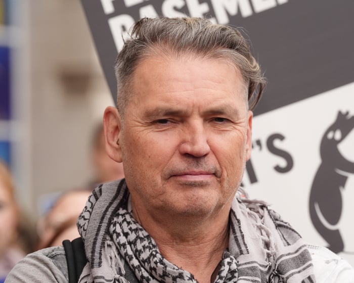 Dale Vince to get damages from Daily Mail publisher over misleading article