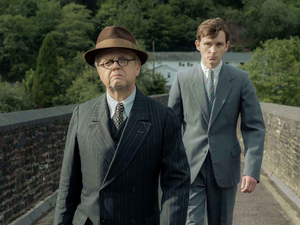 Mr Burton review – the teacher who inspired and encouraged screen legend Richard Burton | Movies | The Guardian