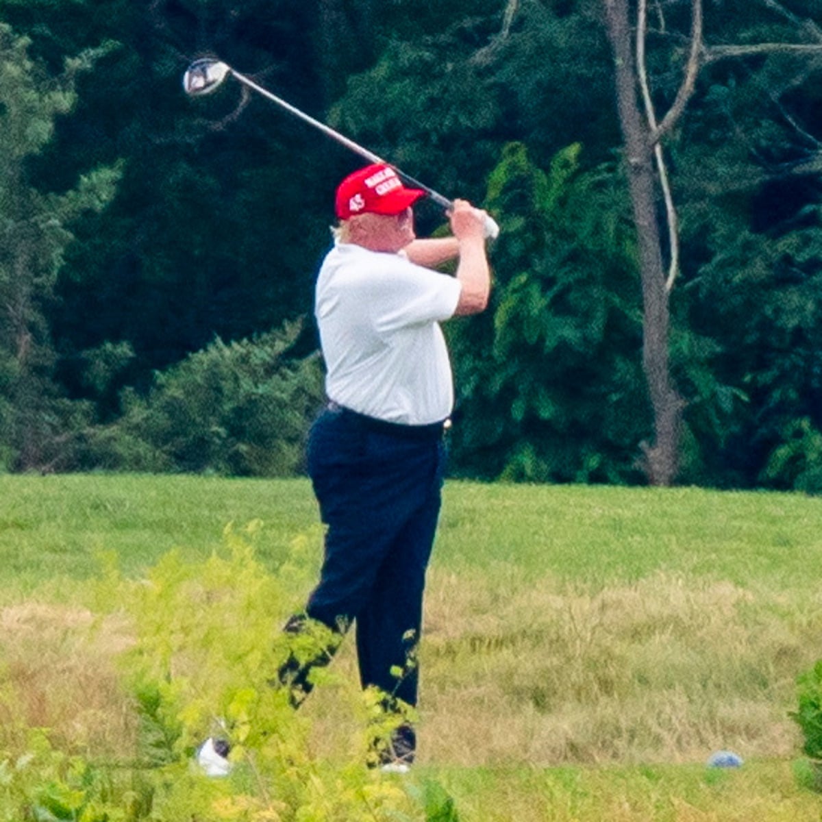 Trump Visits Private Golf Course As Us Battles Rapid Surge In Coronavirus Cases Donald Trump The Guardian