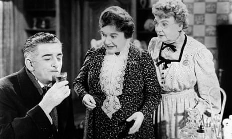 Arsenic and Old Lace Movie Review