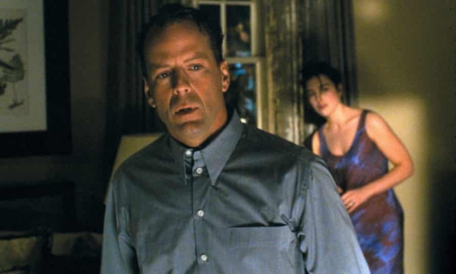 Willis and Olivia Williams in The Sixth Sense (1999).