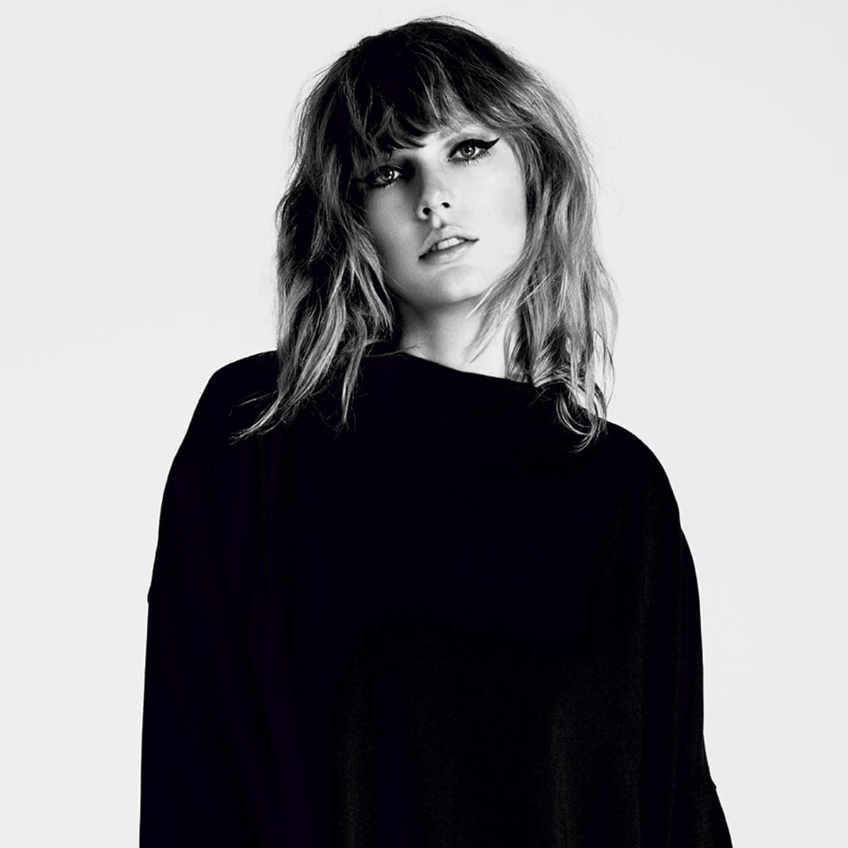 Taylor Swift Is Wearing Her Most 'Reputation' Black 'Fit Yet