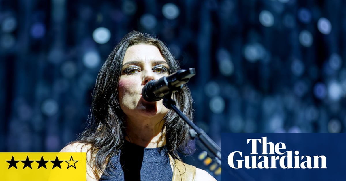 Wolf Alice review – indie chameleons sparkle on a glam-rock bender