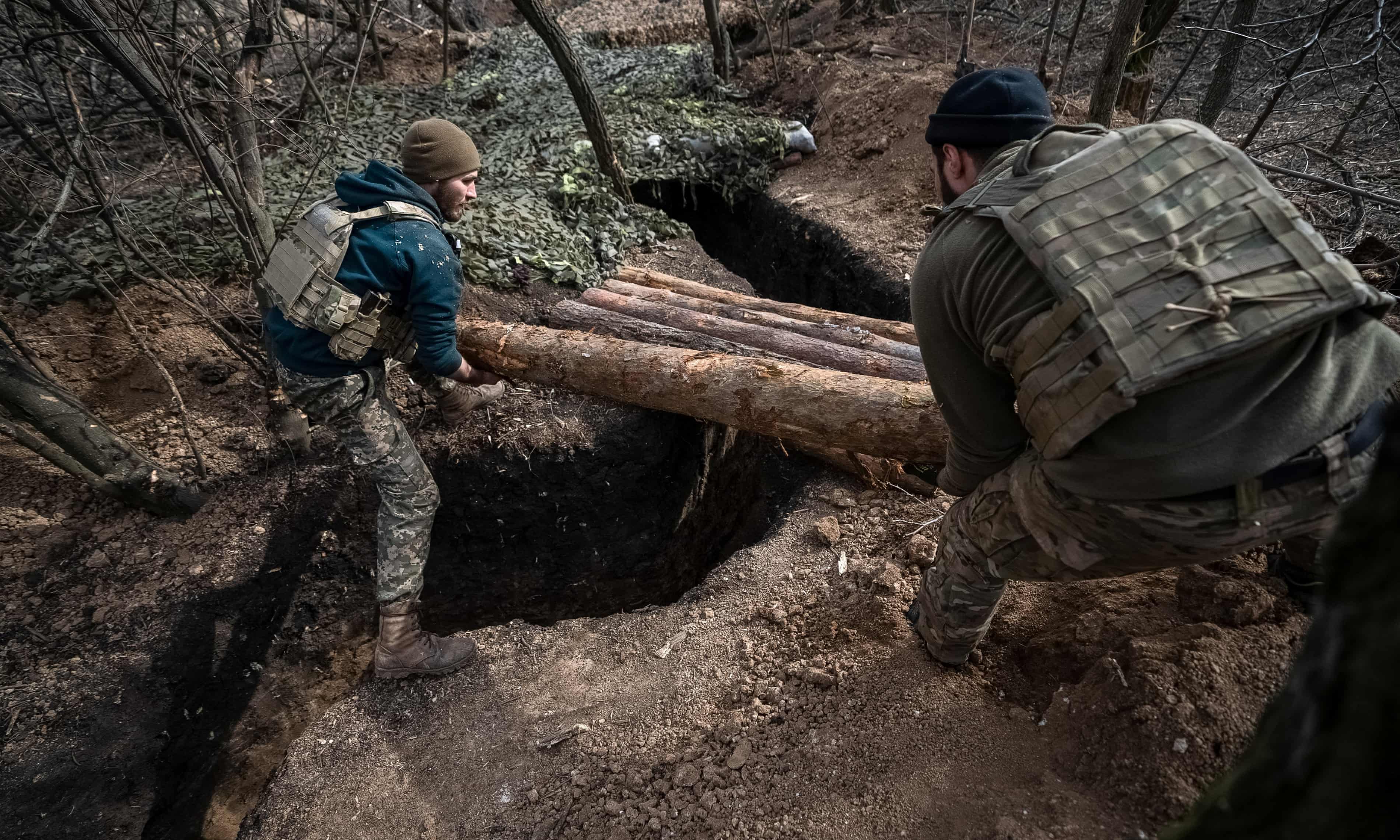 Too Little Ammunition, Too Many Russians: The Harrowing Retreat From Avdiivka (nytimes.com)