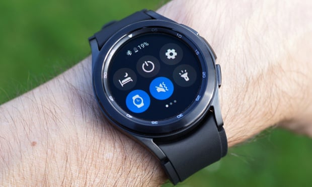 Samsung Galaxy Watch 4 Classic Review