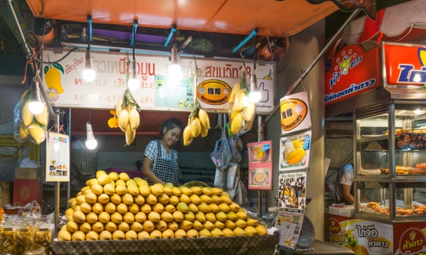 Sukhumvit Rd’s street stalls have mostly gone but great mango vendors have survived.