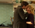 andrew garfield and florence pugh kissing in a kitchen