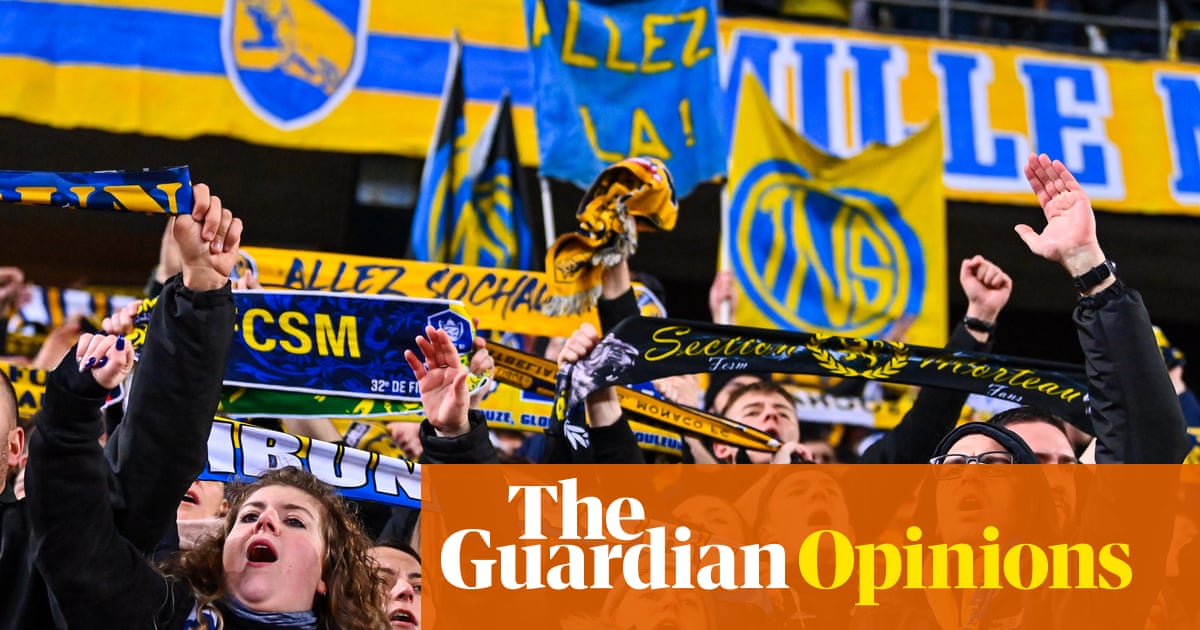 Vive les Socios: struggling French clubs open doors to shareholder fans in tough times