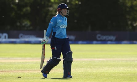 Tammy Beaumont trudges off after her dismissal