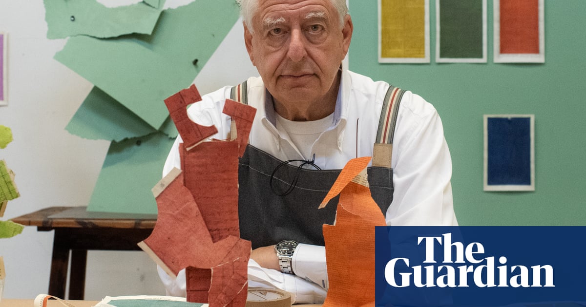 Is this an artist or a coffee pot? The great William Kentridge reveals the strange secret to a great self-portrait