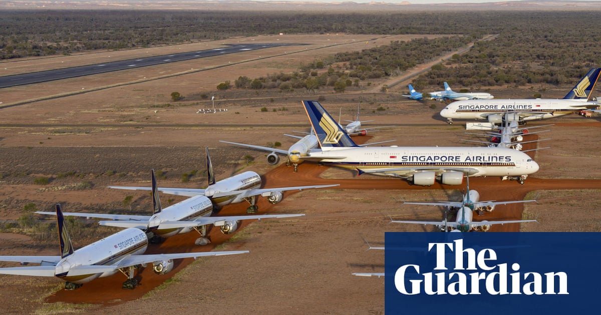 Mothballed planes stored in the Australian desert being returned to service – video