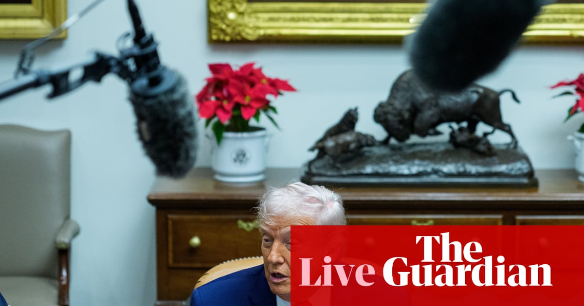 Trump’s strategy has echoes of ‘extreme rightwing tropes’ from 1930s, former minister tells MPs – UK politics live