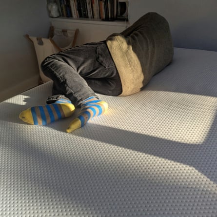 Testing the Otty Original Hybrid mattress