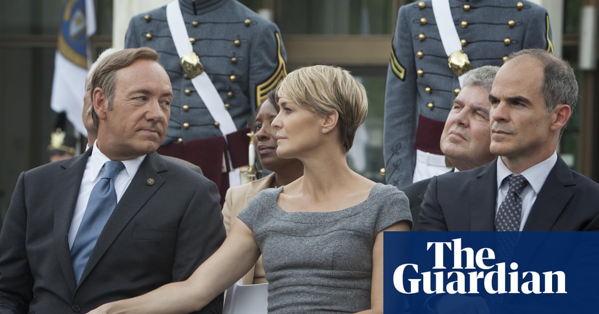 Netflix đã cách mạng hóa ngành truyền hình khi cung cấp cho khán giả cơ hội xem toàn bộ mùa của House of Cards (Ảnh: Netflix/Kobal/Shutterstock)