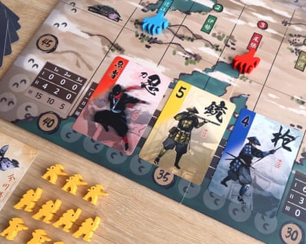 Joraku Deluxe Strategy Board Game