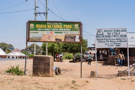 A metal sign saying Ruaha national park