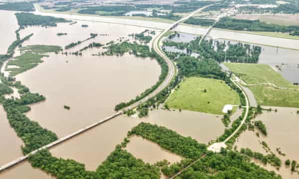 Aerial view of the Missouri River, with waters looking a muddy brown.