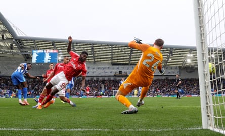 Danny Welbeck scores for Brighton against Nottingham Forest.