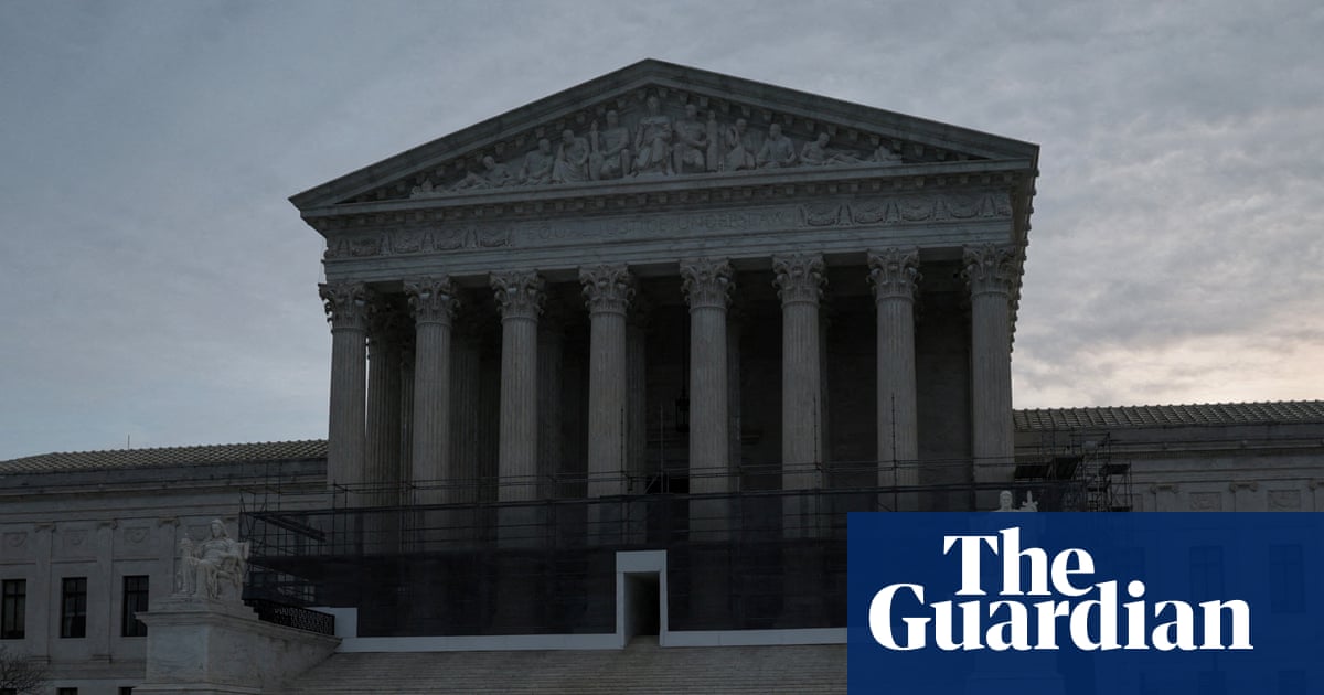 The Supreme Court’s conservative justices, seen here workshopping the constitutional right to bring a Glock to Applebee’s.
