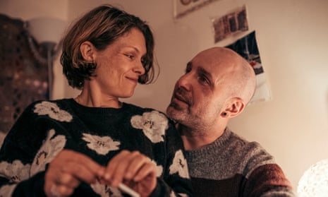 MyAnna Buring as Dawn Sturgess and Johnny Harris as Charlie Rowley in The Salisbury Poisonings