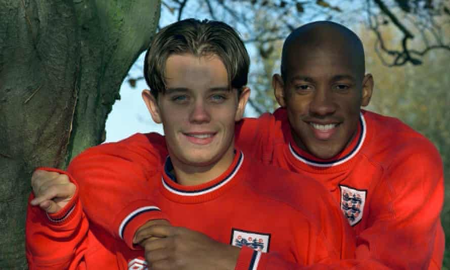 Lee Hendrie and Dion Dublin at Bisham Abbey in November 1998 during England training for the friendly against the Czech Republic