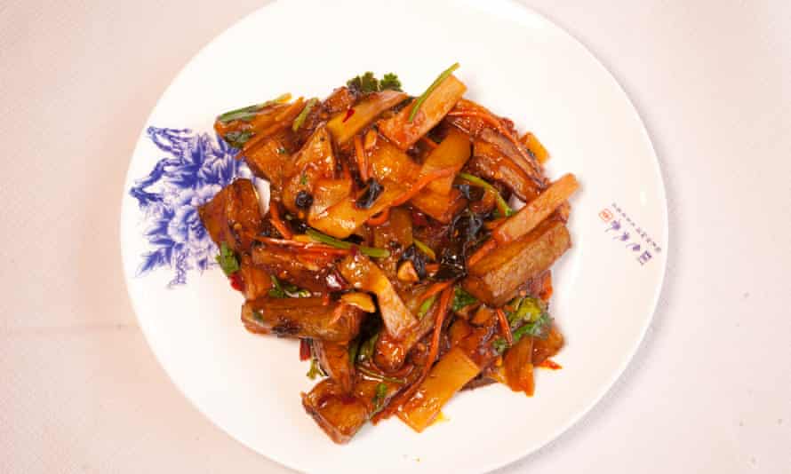 Eggplant Yu Xiang in sauce.