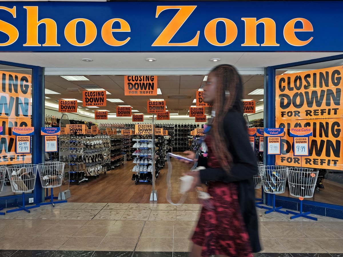 Shoe Zone Shop Front And Sign, UK Stock Photo Alamy, 44% OFF