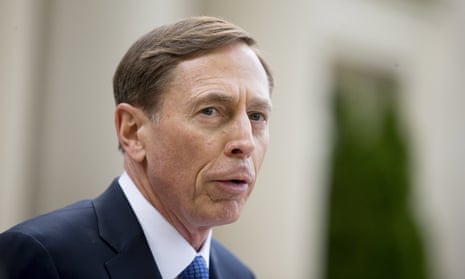 Former CIA director David Petraeus speaks after leaving the Federal Courthouse in Charlotte, North Carolina, April 23, 2015. Petraeus was sentenced to two years of probation and ordered to pay a $100,000 fine after pleading guilty to mishandling classified information. REUTERS/Chris Keane