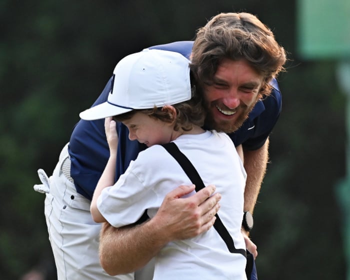 ‘That was really cool’: Fleetwood celebrates Delhi title with son on 18th green