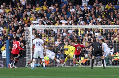 Dominic Calvert-Lewin scores