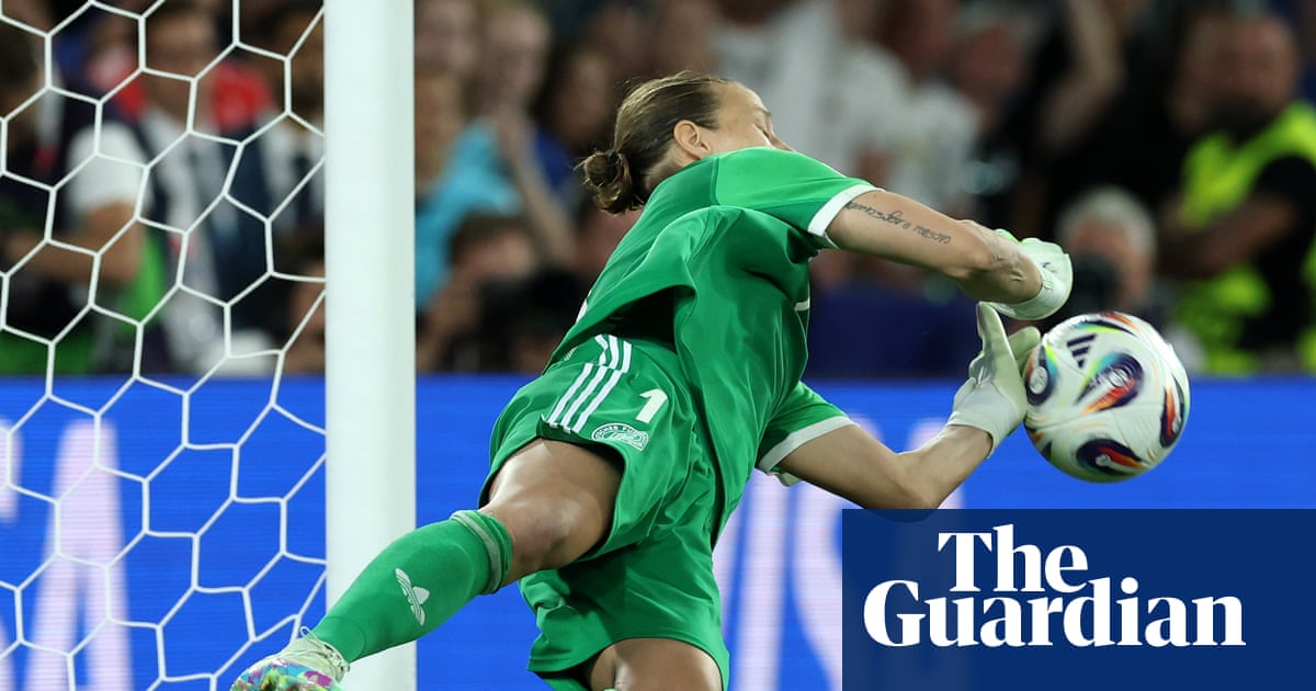 Berger stars in shootout as Germany overcome early red card to fell France at Euro 2025