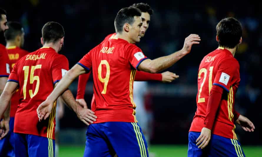 Spain's Aritz Aduris celebrates after scoring his fourth goal against Macedonia in the 2016 World Cup qualifiers.