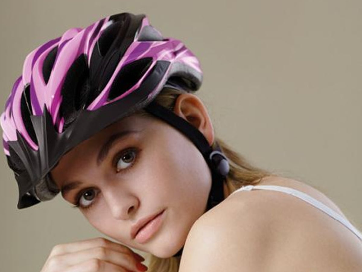 bike helmet ads in germany CZSBXBHD German Motorcycle DOT Approved Helmets Half Shell with Cycling Glasses Retro Open Face Motorcycle Helmets, Vintage Thin Skull Cap Helmet, for Moped Bicycle Cruiser Scooter,B,L 59~60CM : Automotive German government bike helmet adverts